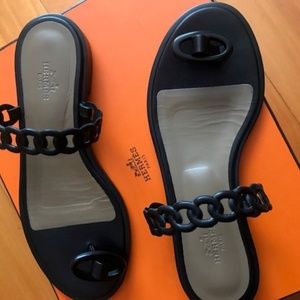 HERMES KALIS VEAU NOIR SANDALE SIZE 35